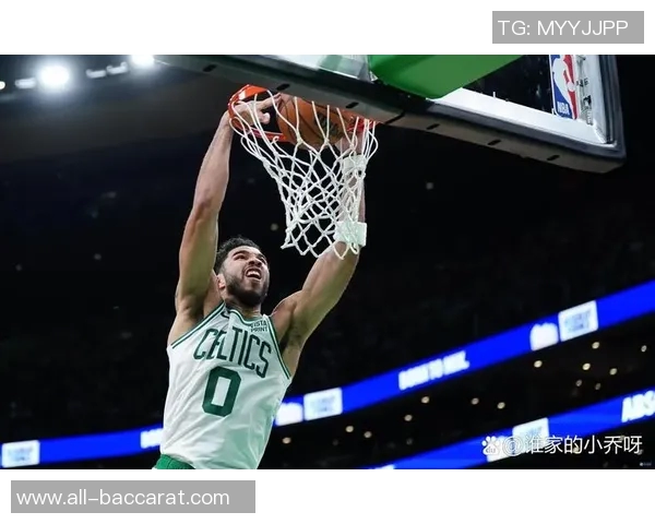 皮尔斯认为塔图姆回归后凯尔特人有望成为东部冠军争夺者 皮尔斯认为塔图姆回归后凯尔特人有望成为东部冠军争夺者